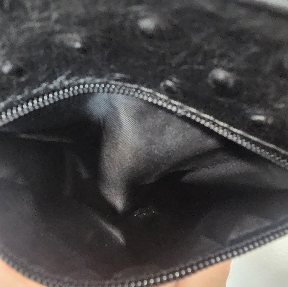 Sold - Picture 3 of 8